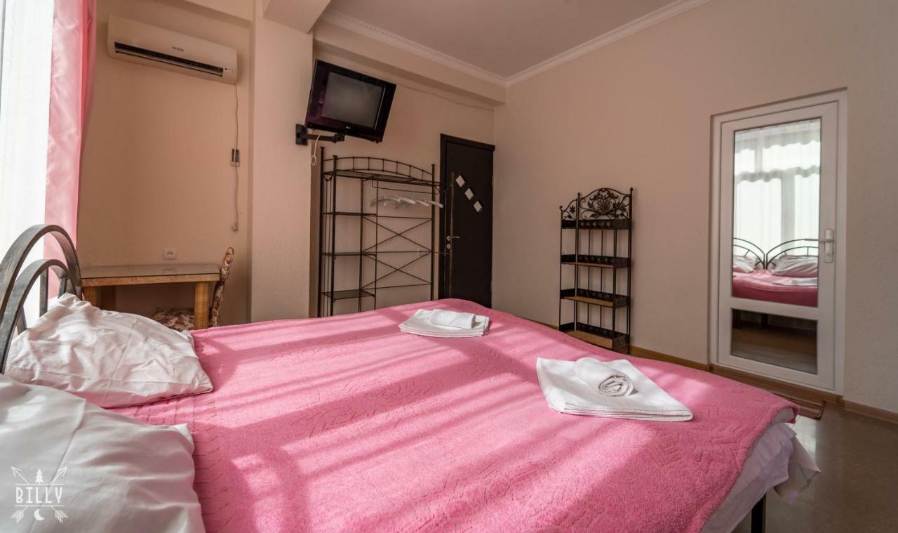 Aniva The Hotel Batoumi Extérieur photo